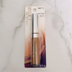 Covergirl Queen Q300 Light Concealer- New